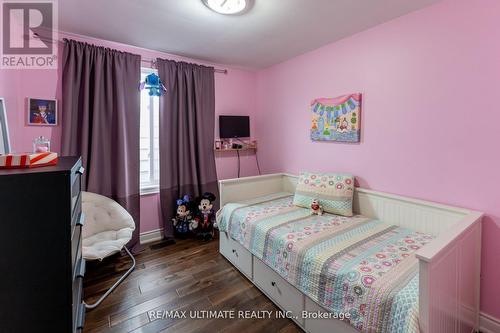 125 Caledonia Road W, Toronto (Corso Italia-Davenport), ON - Indoor Photo Showing Bedroom