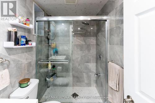 125 Caledonia Road W, Toronto, ON - Indoor Photo Showing Bathroom