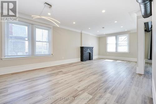 193 Balmoral Avenue N, Hamilton, ON - Indoor With Fireplace