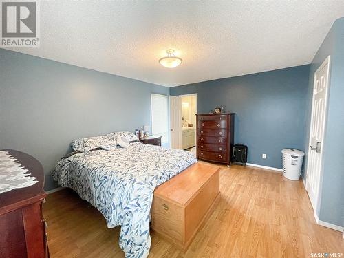 419 7Th Street W, Meadow Lake, SK - Indoor Photo Showing Bedroom