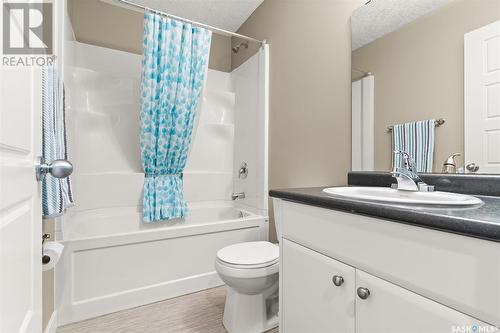 3 3960 7Th Avenue E, Regina, SK - Indoor Photo Showing Bathroom