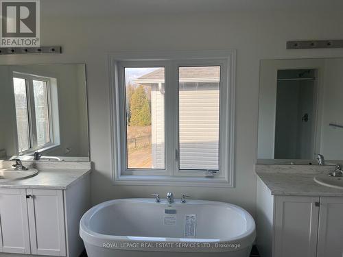 116 Limestone Lane, Shelburne, ON - Indoor Photo Showing Bathroom