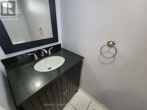2126 Denby Drive, Pickering, ON - Indoor Photo Showing Bathroom