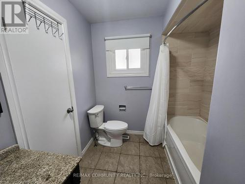 2126 Denby Drive, Pickering, ON - Indoor Photo Showing Bathroom