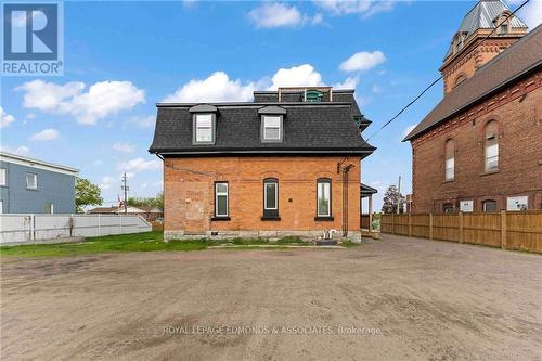 48 Renfrew Street, Pembroke, ON - Outdoor