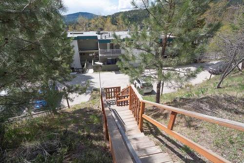 1611 Nickelplate Road Unit# 308, Rossland, BC - Outdoor