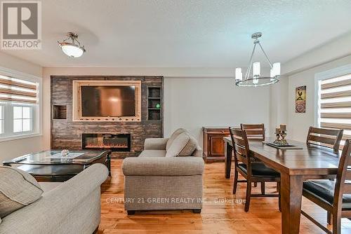 212 Lena Crescent, Cambridge, ON - Indoor With Fireplace