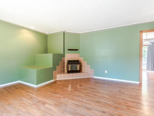 870 Eagleson Cres, Lillooet, BC - Indoor Photo Showing Other Room With Fireplace