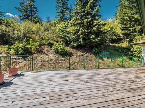 870 Eagleson Cres, Lillooet, BC - Outdoor