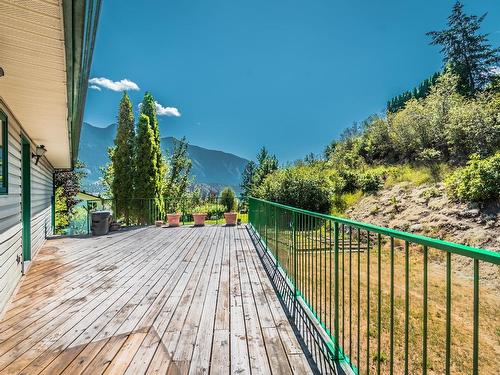 870 Eagleson Cres, Lillooet, BC - Outdoor With Deck Patio Veranda