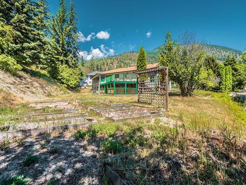 870 Eagleson Cres, Lillooet, BC - Outdoor