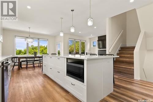 113 Green Avenue, Regina Beach, SK - Indoor Photo Showing Kitchen With Upgraded Kitchen