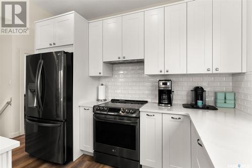 113 Green Avenue, Regina Beach, SK - Indoor Photo Showing Kitchen