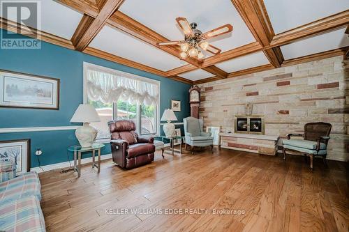 394 Scenic Drive, Hamilton, ON - Indoor With Fireplace