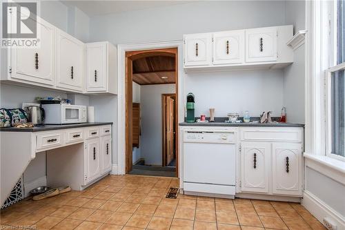 109 College Street, Kitchener, ON - Indoor Photo Showing Kitchen