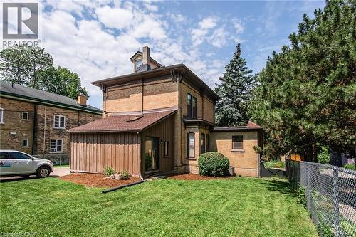 109 College Street, Kitchener, ON - Outdoor