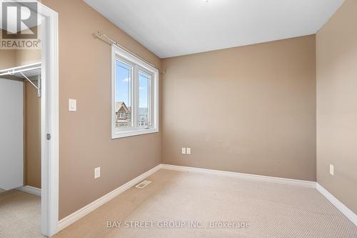 2 Sparkle Drive, Thorold, ON - Indoor Photo Showing Other Room