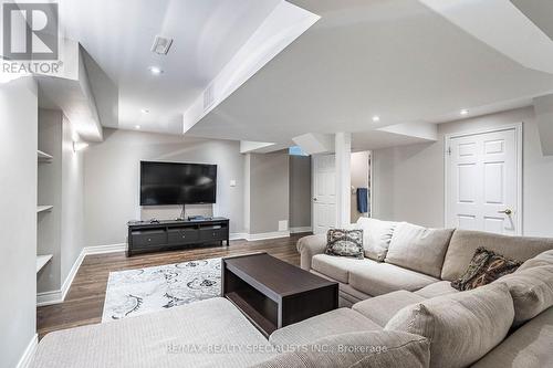 73 Revelstoke Place, Brampton, ON - Indoor Photo Showing Living Room