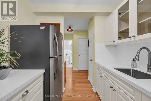 108 - 1377 Lakeshore Road, Burlington (Brant), ON - Indoor Photo Showing Kitchen