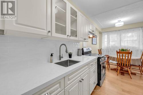 108 - 1377 Lakeshore Road, Burlington, ON - Indoor Photo Showing Kitchen