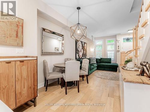 Th 62 - 113 The Queensway, Toronto, ON - Indoor Photo Showing Dining Room