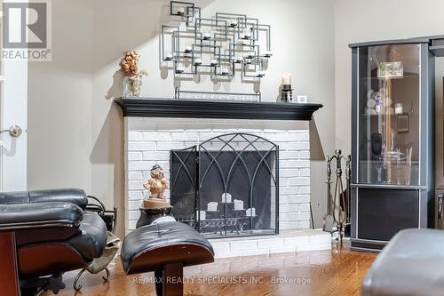 3078 Folkway Drive, Mississauga, ON - Indoor Photo Showing Living Room With Fireplace