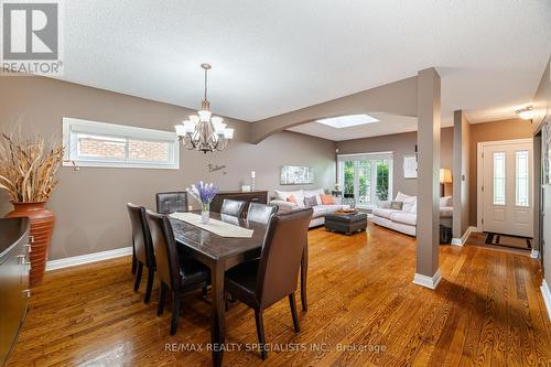 3078 Folkway Drive, Mississauga, ON - Indoor Photo Showing Dining Room