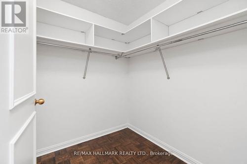 902 - 900 Yonge Street, Toronto, ON - Indoor With Storage