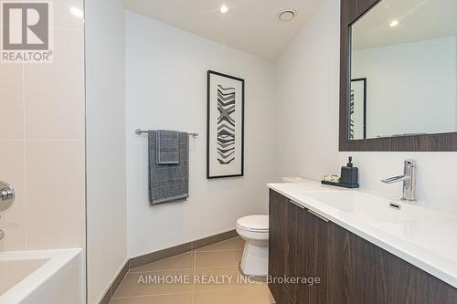 306 - 25 Adra Grado Way, Toronto C15, ON - Indoor Photo Showing Bathroom