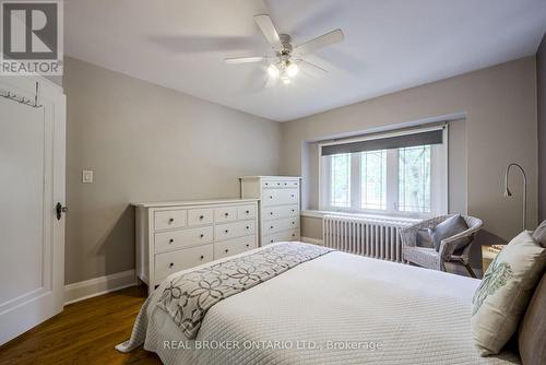 413 Roselawn Avenue, Toronto C04, ON - Indoor Photo Showing Bedroom