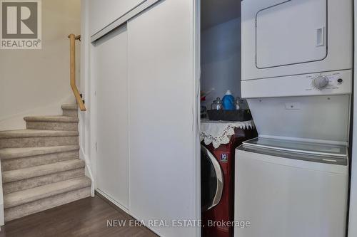 803 - 5279 Highway 7 Road, Vaughan (Vaughan Grove), ON - Indoor Photo Showing Laundry Room