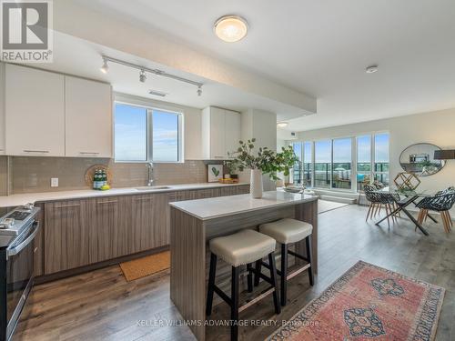 503 - 1630 Queen Street E, Toronto E02, ON - Indoor Photo Showing Kitchen