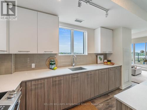 503 - 1630 Queen Street E, Toronto E02, ON - Indoor Photo Showing Kitchen