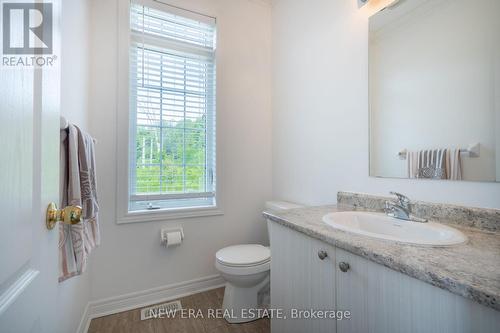 2494 Earl Gray Avenue, Pickering (Duffin Heights), ON - Indoor Photo Showing Bathroom