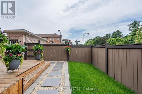 2494 Earl Gray Avenue, Pickering (Duffin Heights), ON - Outdoor