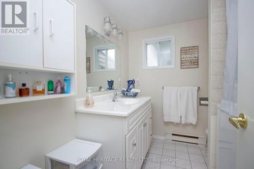 6 The Cove Road, Clarington, ON - Indoor Photo Showing Bathroom