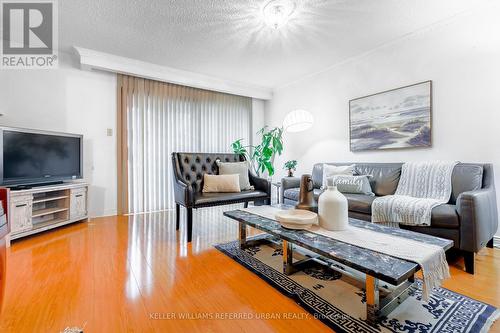 24 Evansville Road, Toronto E07, ON - Indoor Photo Showing Living Room