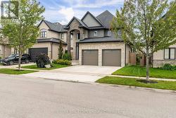 6637 UPPER CANADA CROSSING  London, ON N6P 0C2