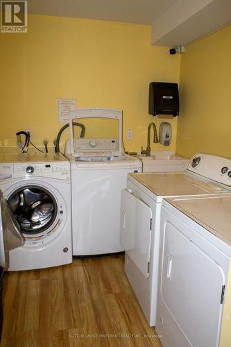 417 - 9 Jacksway Crescent, London, ON - Indoor Photo Showing Laundry Room