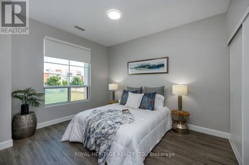 1J - 8 Rosebank Drive, Toronto E11, ON - Indoor Photo Showing Bedroom