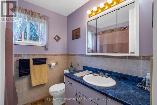 5454 Lakeshore Drive, Hamilton Township, ON - Indoor Photo Showing Bathroom