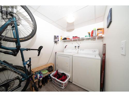 265 Snowsell Street Unit# 215, Kelowna, BC - Indoor Photo Showing Laundry Room