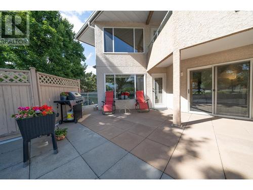 265 Snowsell Street Unit# 215, Kelowna, BC - Outdoor With Deck Patio Veranda