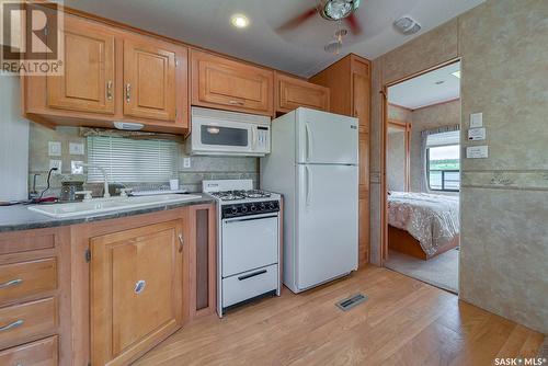 26 Shady Pine Drive, Craik Rm No. 222, SK - Indoor Photo Showing Kitchen