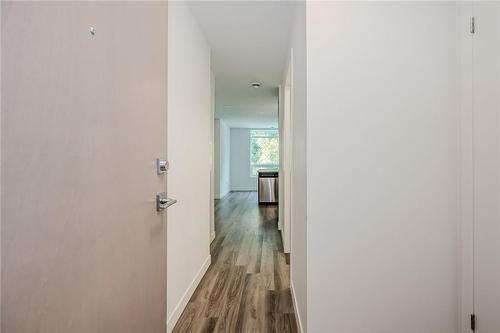 479 Charlton Avenue|Unit #202, Hamilton, ON - Indoor Photo Showing Other Room