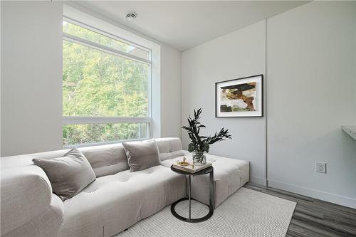 Virtually Staged - 479 Charlton Avenue|Unit #202, Hamilton, ON - Indoor Photo Showing Living Room