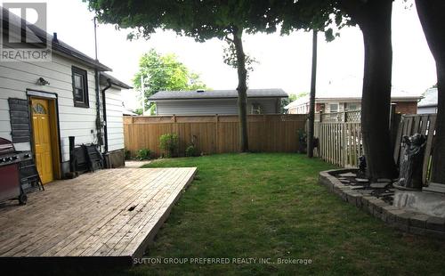 1306 Brydges Street, London, ON - Outdoor