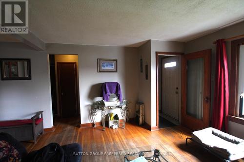 1306 Brydges Street, London, ON - Indoor