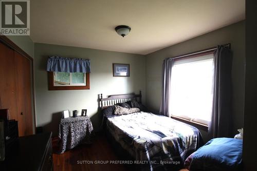 1306 Brydges Street, London, ON - Indoor Photo Showing Bedroom