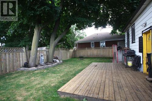 1306 Brydges Street, London, ON - Outdoor With Deck Patio Veranda